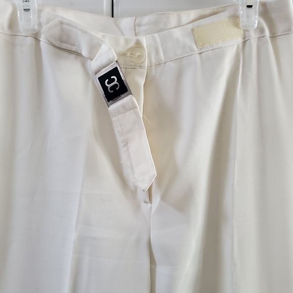 Pants - Picture 2 of 7